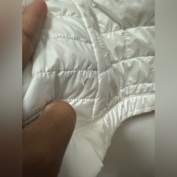 Patagonia Nano Puff Size Small Birch White Vest (No Stain) - Picture 6 of 7